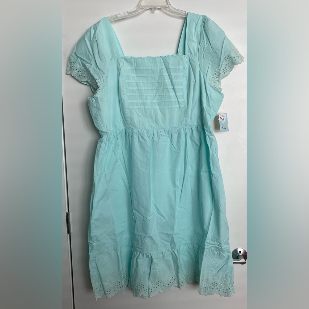 Women’s Mint Blue Square-Neck Dress with Eyelet Trim - Picture 5 of 10